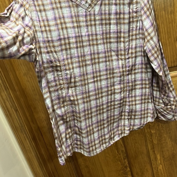 Flannel plaid Shirt - Picture 10 of 11